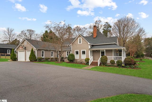 305 E Prince Road, Landrum, SC 29356