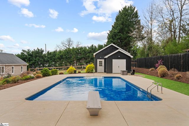 305 E Prince Road, Landrum, SC 29356