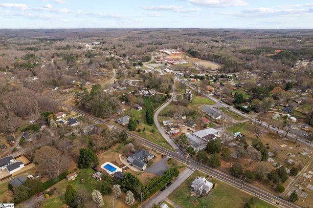 305 E Prince Road, Landrum, SC 29356