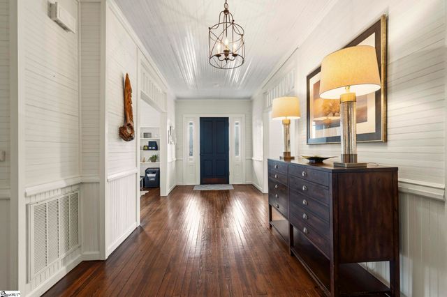 305 E Prince Road, Landrum, SC 29356