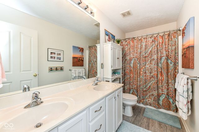19102 Walter Grove Drive, Noblesville, IN 46062