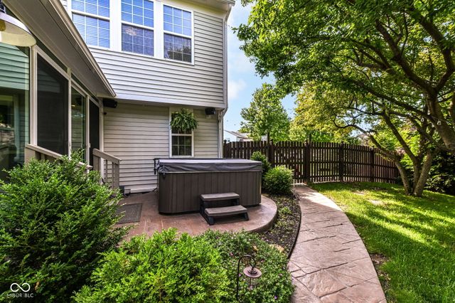 19102 Walter Grove Drive, Noblesville, IN 46062