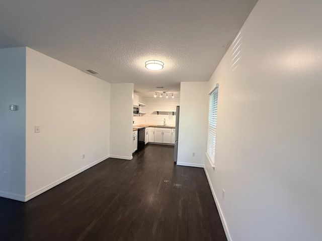 1058 W 15th Street, St Augustine, FL 32084
