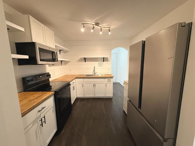 1058 W 15th Street, St Augustine, FL 32084
