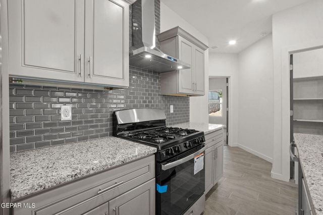 12341 Anson Mills Way, El Paso, TX 79934