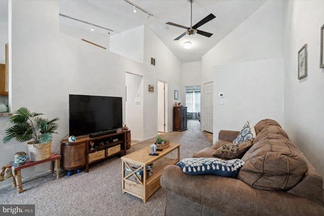 4073 BAYBERRY COURT CT #4073, Monmouth Junction, NJ 08852