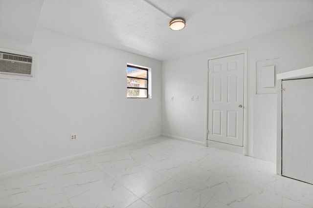 701 NE 205th Terrace, Miami, FL 33179