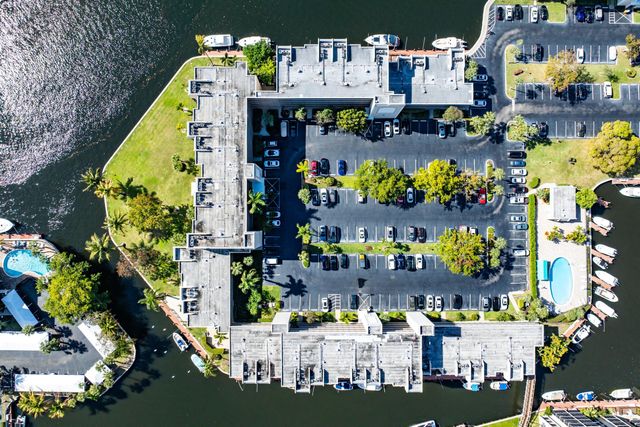 7 Royal Palm Way 507, Boca Raton, FL 33432