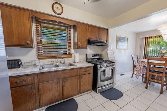 1330 E 146 Street, Dolton, IL 60419