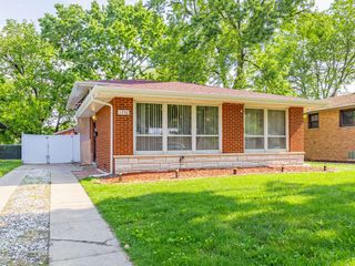 1330 E 146 Street, Dolton, IL 60419