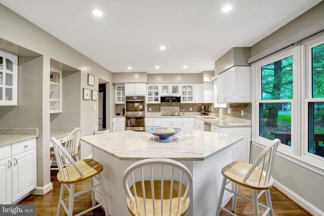 4723 40TH ST N, Arlington, VA 22207