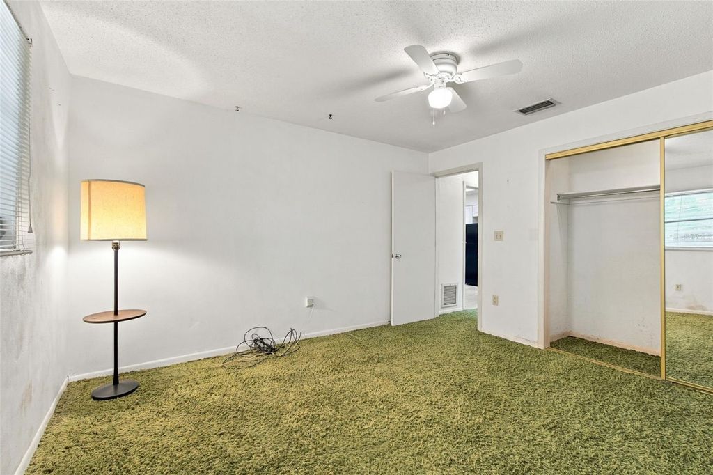 Image 39 of property listing at 11161 105TH AVENUE, Seminole, FL 33778