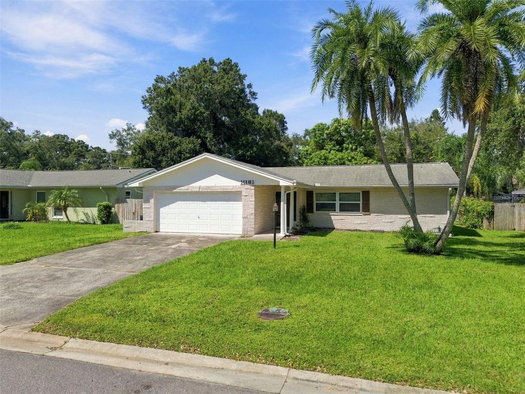 Image 65 of property listing at 11161 105TH AVENUE, Seminole, FL 33778