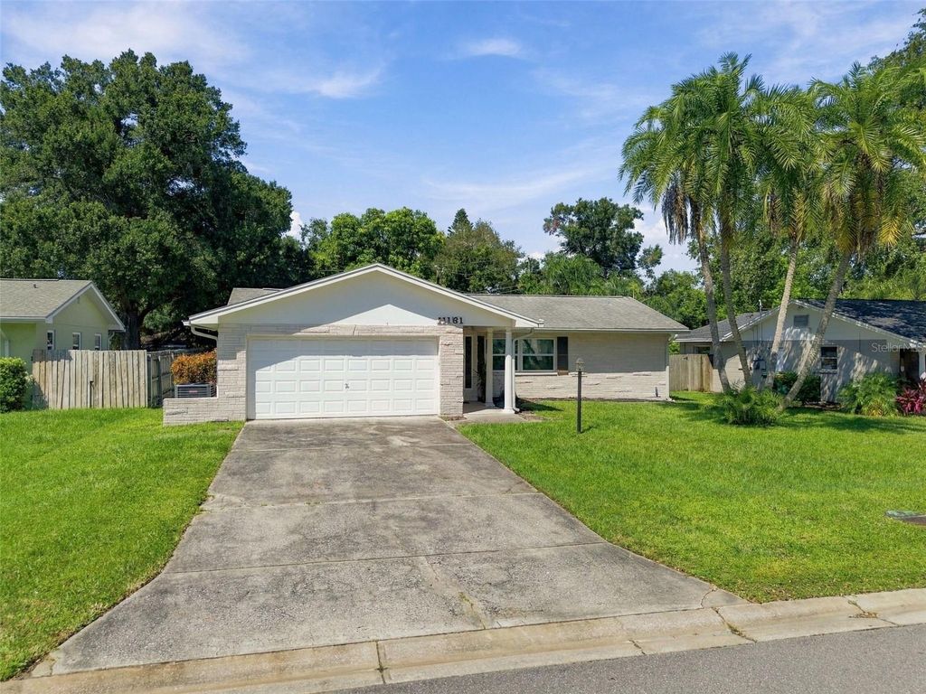 Image 67 of property listing at 11161 105TH AVENUE, Seminole, FL 33778