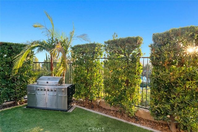 20732 W Beech Circle, Porter Ranch, CA 91326