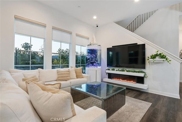 20732 W Beech Circle, Porter Ranch, CA 91326