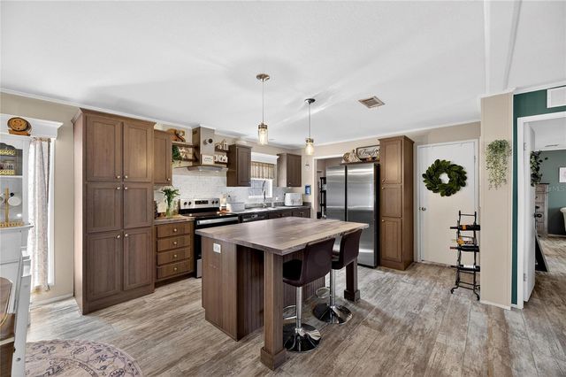 39344 BOHAN LN, Zephyrhills, FL 33540