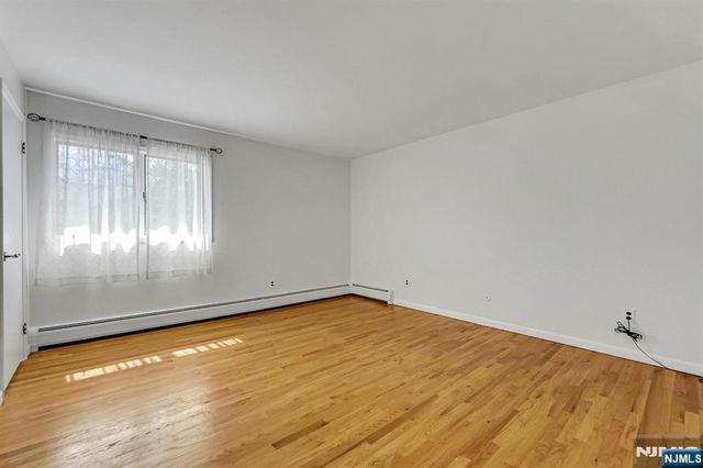268 Center Street, Englewood Cliffs, NJ 07632