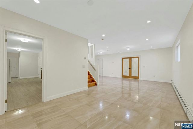 268 Center Street, Englewood Cliffs, NJ 07632