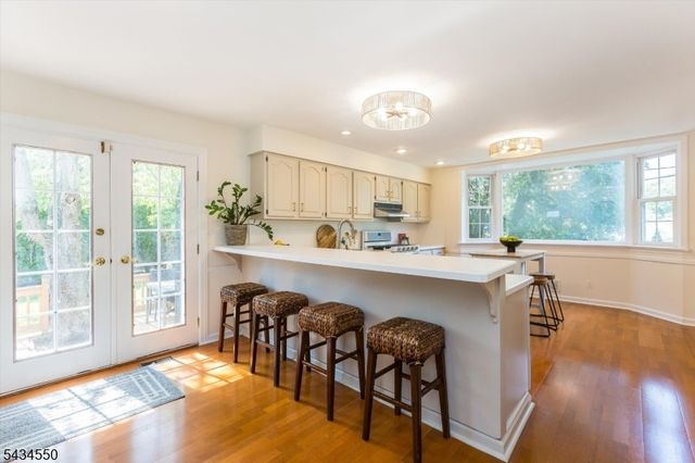74 Yale St, Bloomfield Twp., NJ 07003