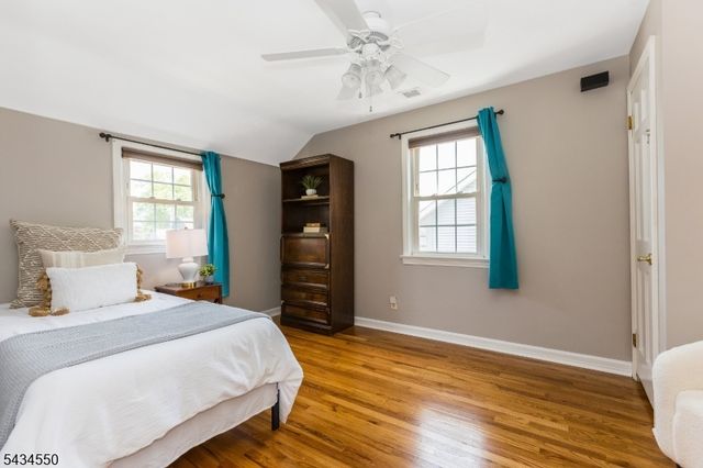 74 Yale St, Bloomfield Twp., NJ 07003
