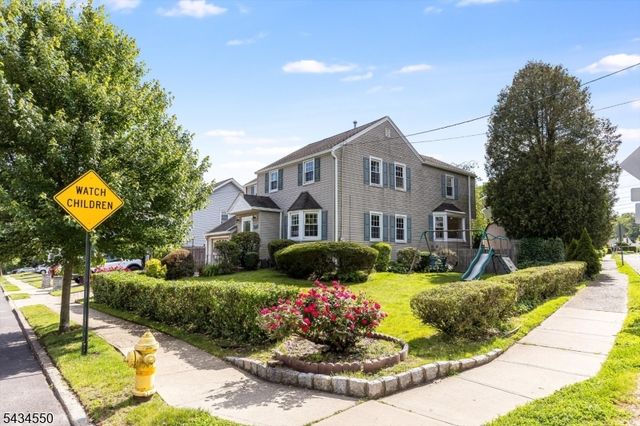 74 Yale St, Bloomfield Twp., NJ 07003