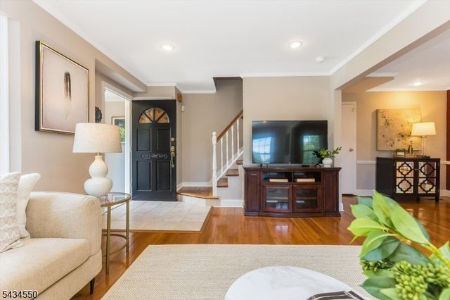 74 Yale St, Bloomfield Twp., NJ 07003