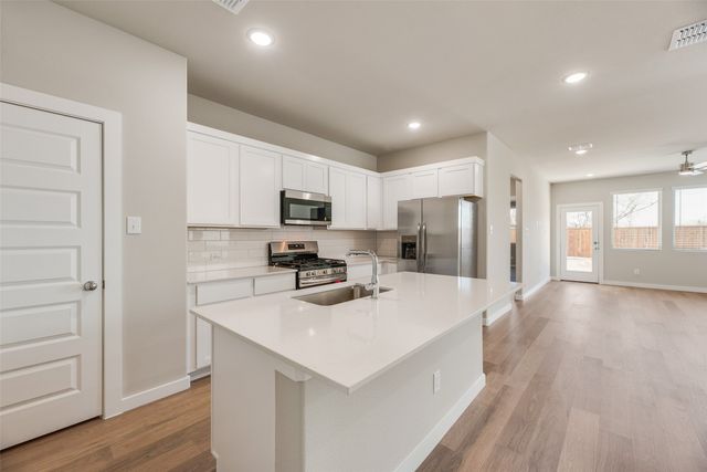 5511 Chasewood Drive, Mckinney, TX 75071