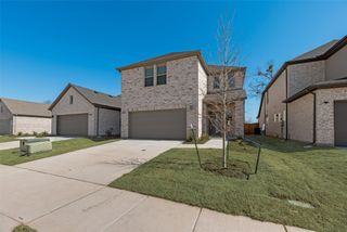 5511 Chasewood Drive, Mckinney, TX 75071