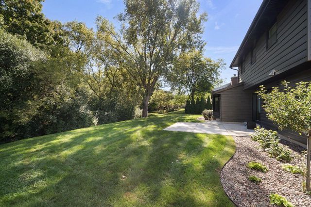 7942 S 66th STREET, Franklin, WI 53132