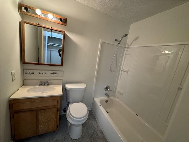 7445 Bowers Lane, Theodore, AL 36582