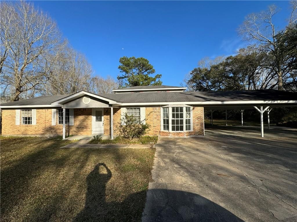 7445 Bowers Lane, Theodore, AL 36582