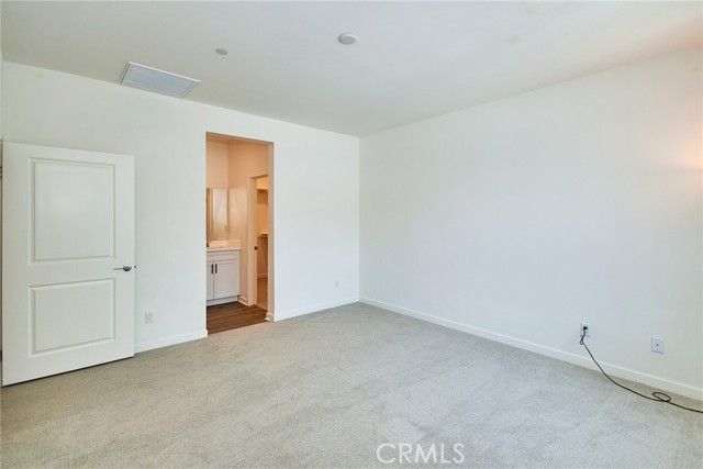 944 N Divino Privado, Ontario, CA 91764