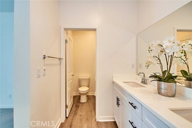 944 N Divino Privado, Ontario, CA 91764