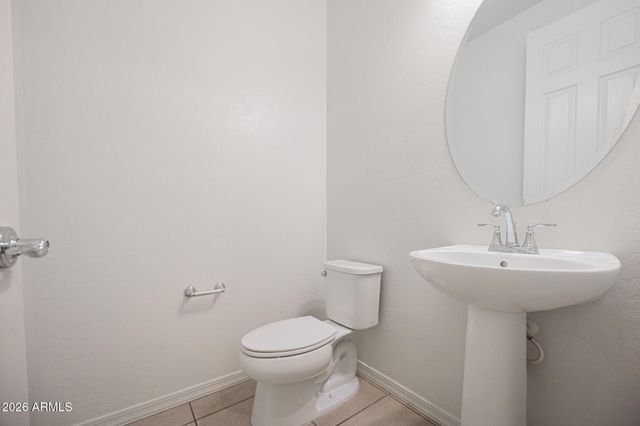 3311 W DONNER Drive, Phoenix, AZ 85041