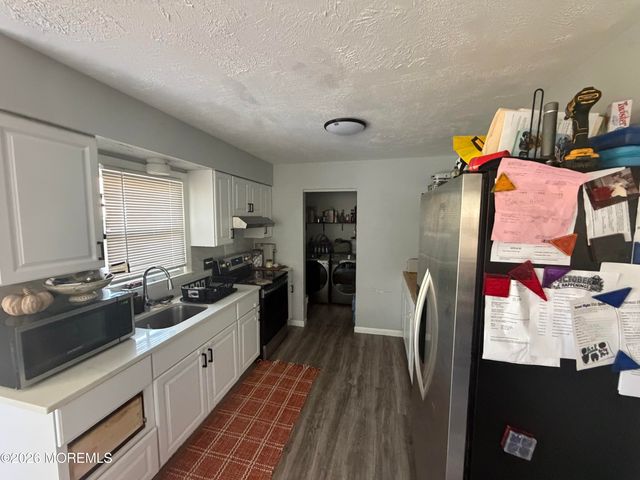 22 Smith Street, Howell, NJ 07731