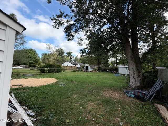 22 Smith Street, Howell, NJ 07731