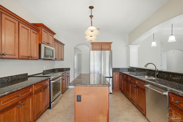 7151 Reef St, Navarre, FL 32566