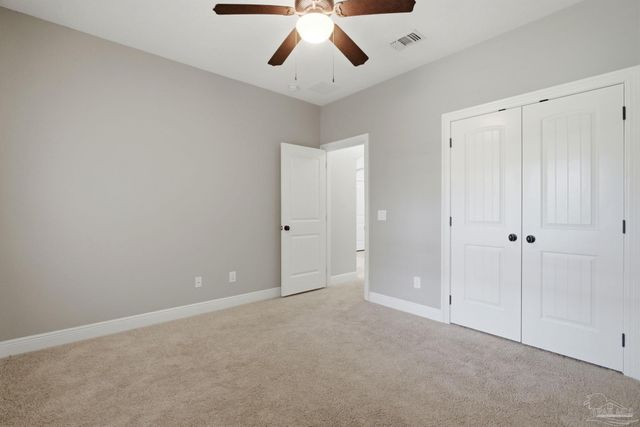 7151 Reef St, Navarre, FL 32566