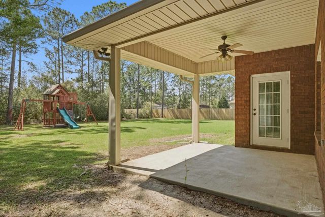 7151 Reef St, Navarre, FL 32566