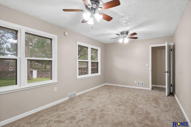 4215 Everett Street, Lincoln, NE 68506