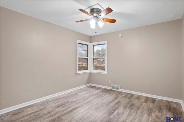 4215 Everett Street, Lincoln, NE 68506