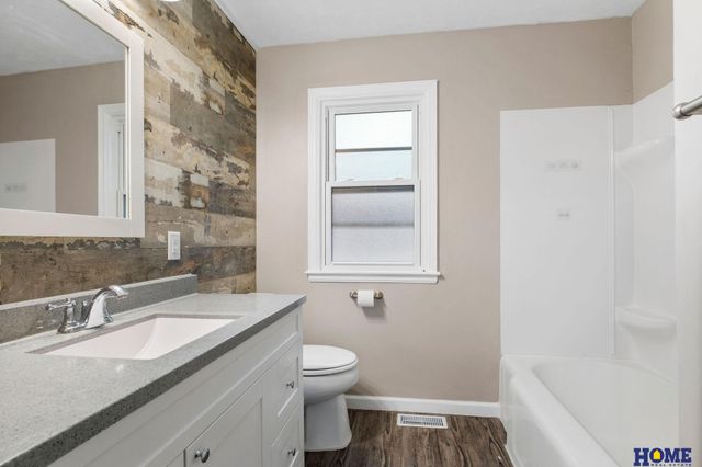 4215 Everett Street, Lincoln, NE 68506