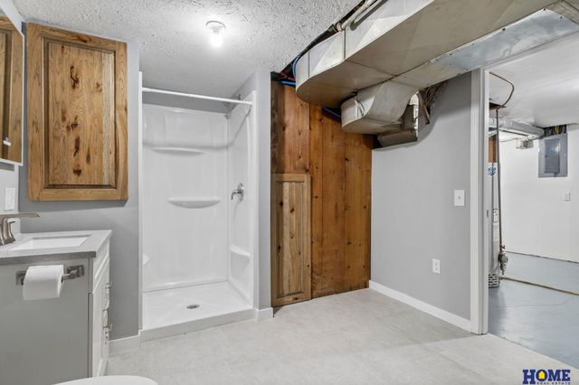4215 Everett Street, Lincoln, NE 68506