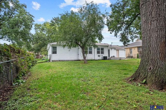 4215 Everett Street, Lincoln, NE 68506