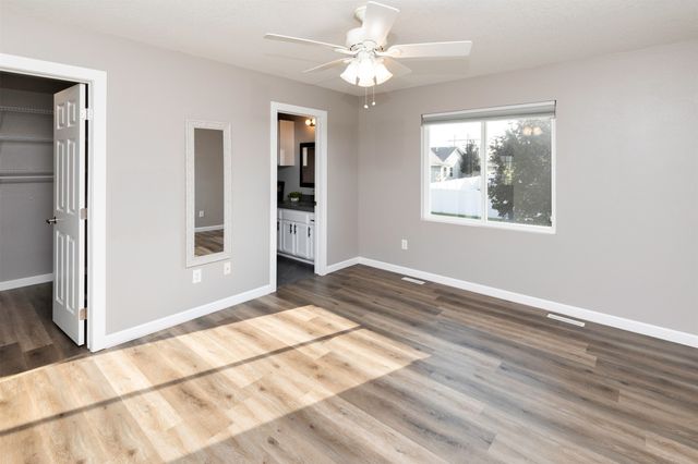 4815 NE Trilein Drive, Ankeny, IA 50021