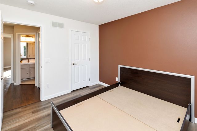 4815 NE Trilein Drive, Ankeny, IA 50021