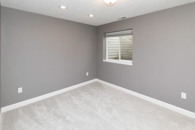 4815 NE Trilein Drive, Ankeny, IA 50021