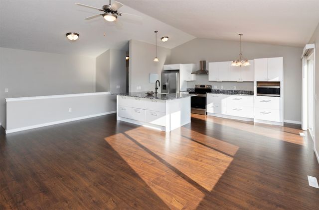 4815 NE Trilein Drive, Ankeny, IA 50021