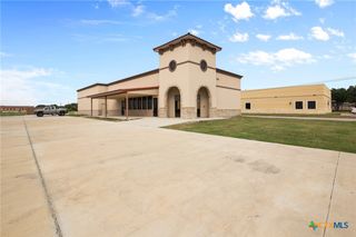 6202 Nursery Drive, Victoria, TX 77904
